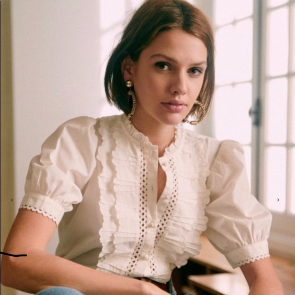 NWT Sézane Waves blouse 4/36 Sold out style